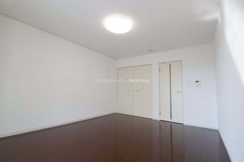BUENA関屋大川前 ベッドルーム
