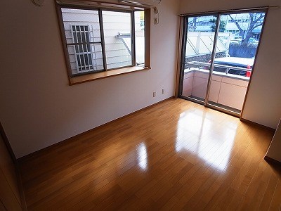 ＳＵＮＬＯＯＰ新松戸 リビング