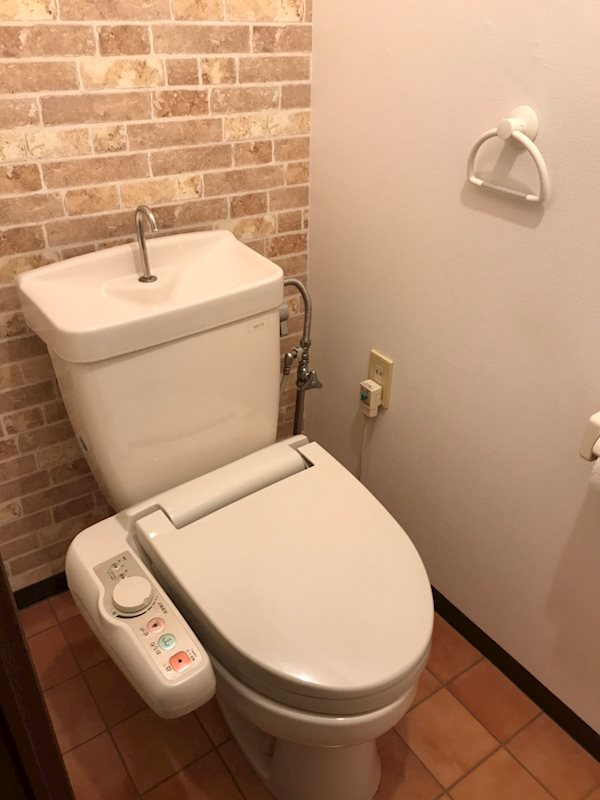 サンメゾンイズミ トイレ