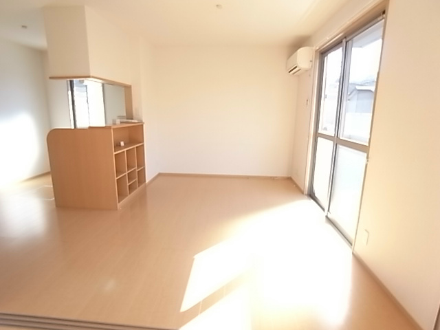 プリモ西白井Ｄ棟 リビング