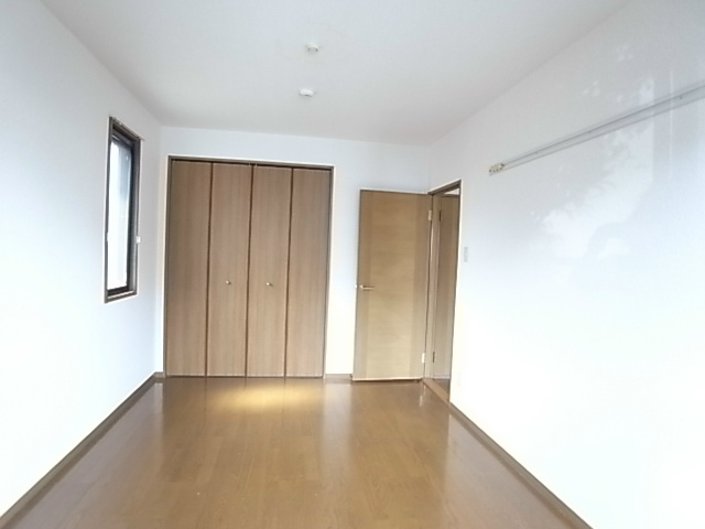 ハイカムールＮ ベッドルーム