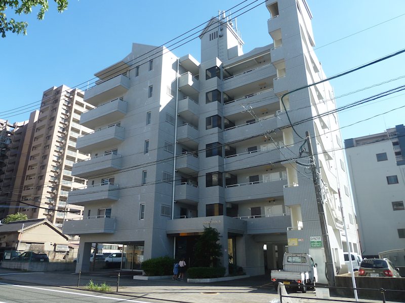 ロイヤルプラザ 外観