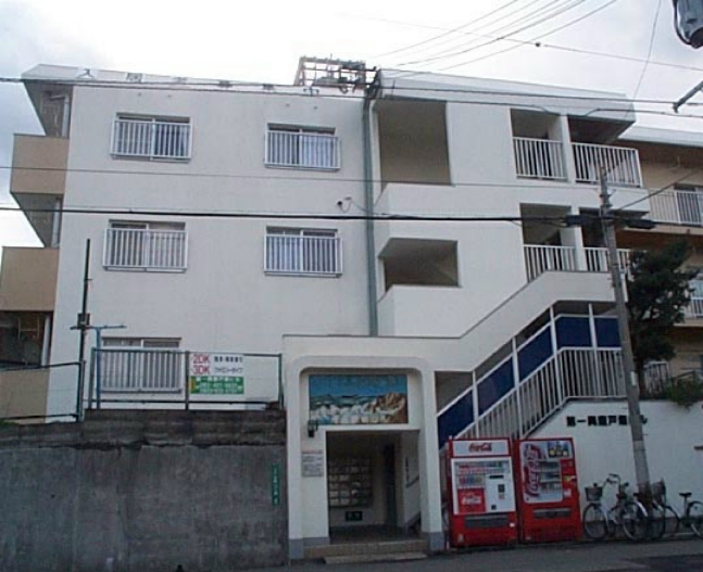 第一興産戸畑ビル 外観