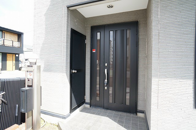中久世町4丁目9-3貸家 エントランス
