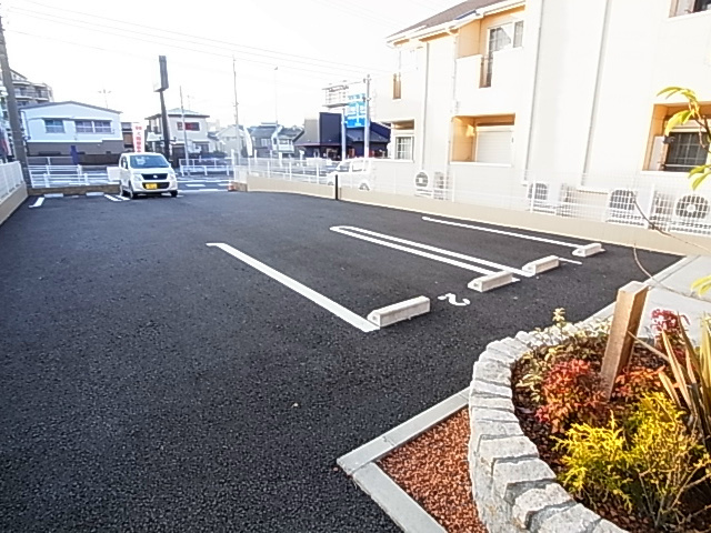 アン・ミケーリア その他外観1