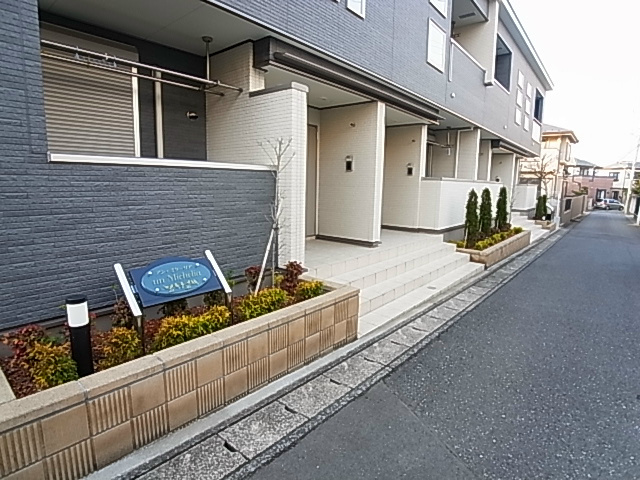 アン・ミケーリア その他外観2