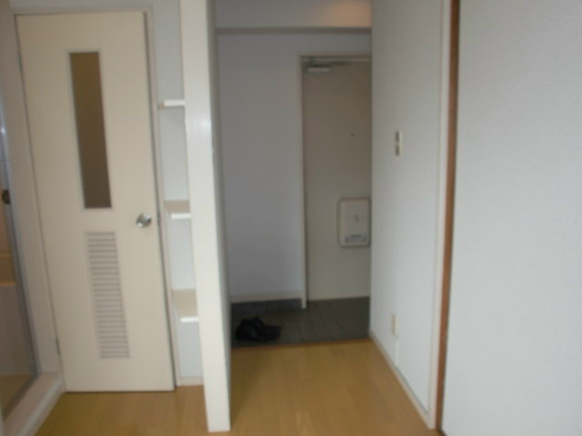 サクセスハイツ　(橋口町) 玄関