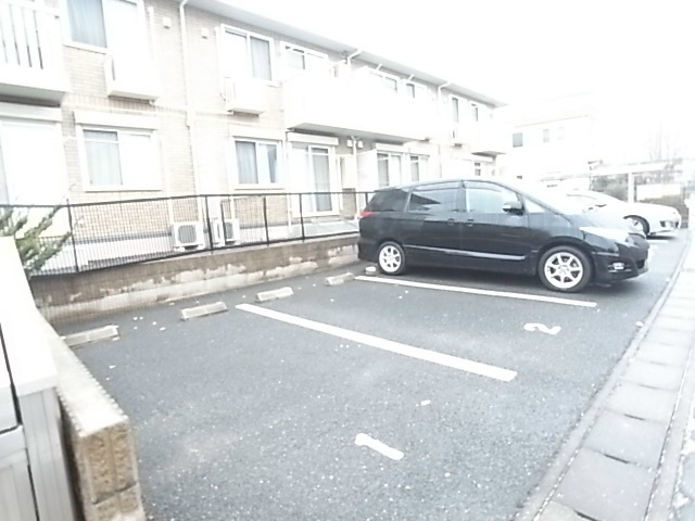 ストリーム 駐車場