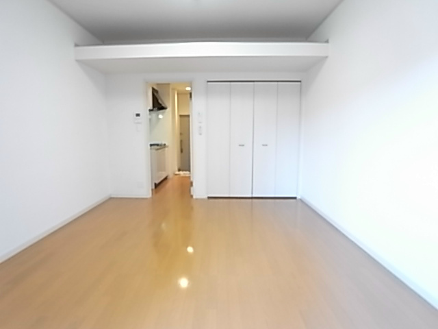 ヴァーグ伍番館 リビング