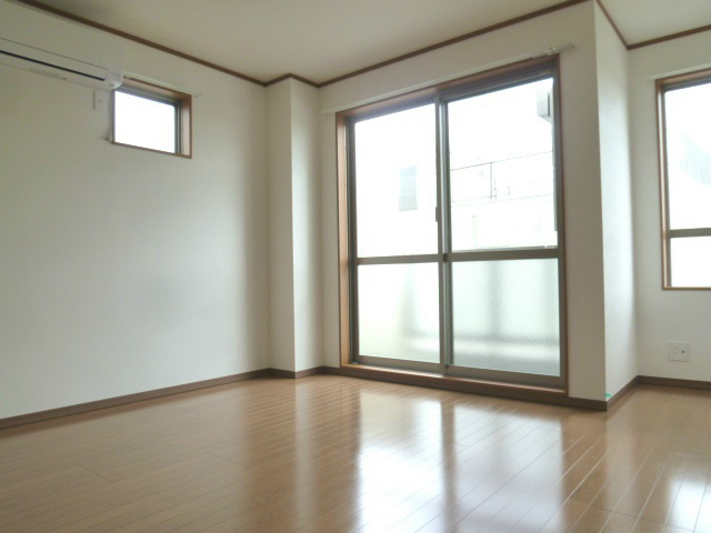 Zephyr　SHONAN リビング