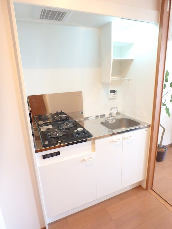 Zephyr　SHONAN キッチン