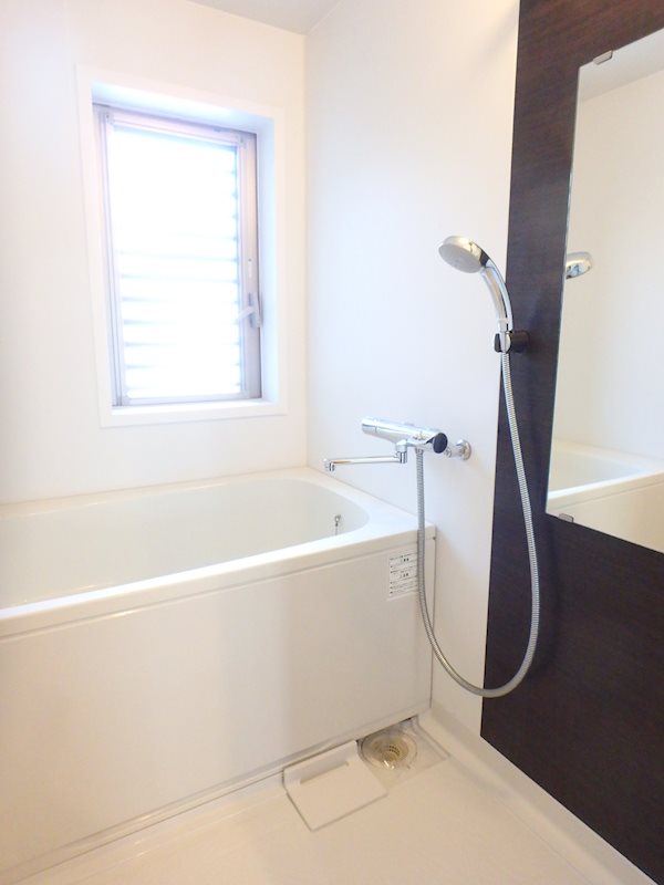 Zephyr　SHONAN 風呂画像