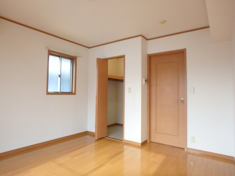 ツインステージA棟 ベッドルーム