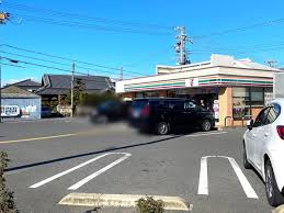 ベルフラワーⅡ コンビニ