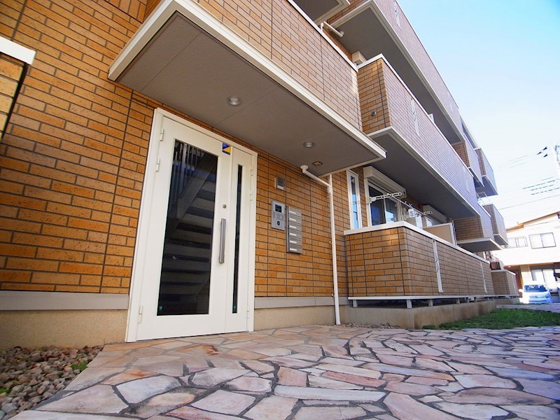 グラティア その他外観1