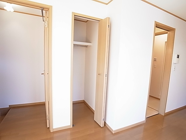 フォレスト その他9