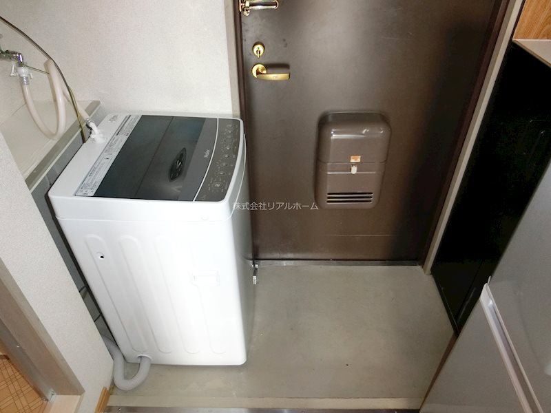 サンリーベ・プラザ 玄関