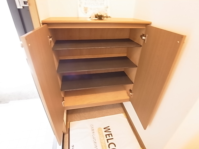 アルシュ11 玄関