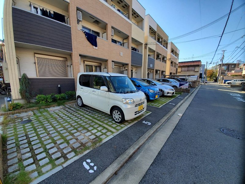 フジパレス堺大浜Ⅱ番館 駐車場