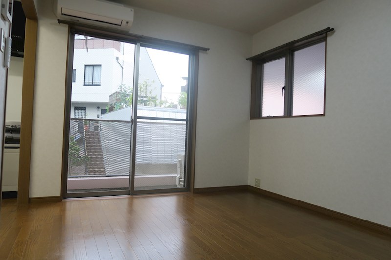 フラット平野町 ベッドルーム