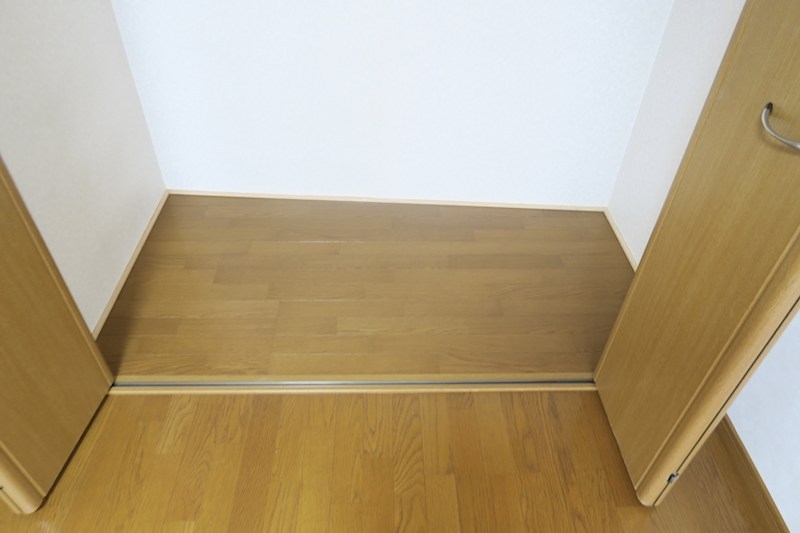 フラット平野町 その他