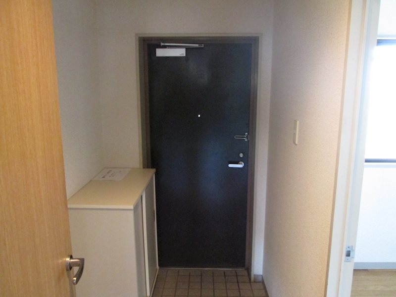 エステート・コト２ 玄関