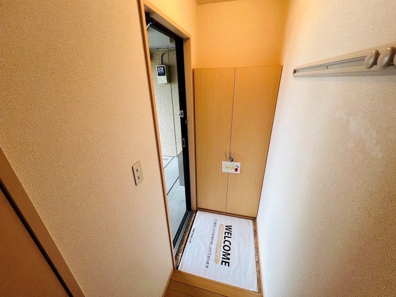 アンクレージュ・VAN 玄関