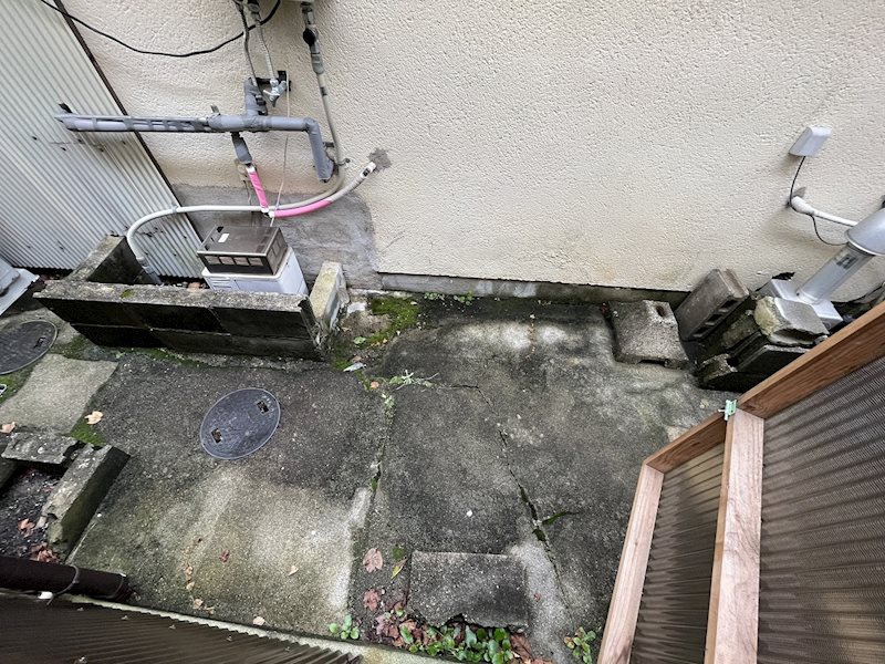 今里細塚18-1貸家 ベランダ