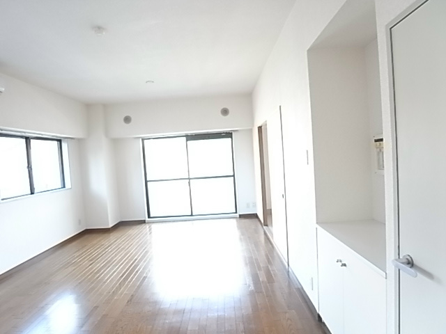 ロイヤルグリーン松戸 リビング