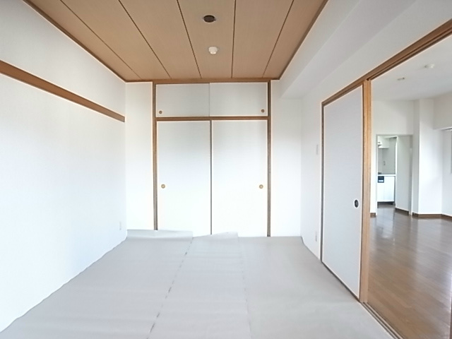 ロイヤルグリーン松戸 ベッドルーム