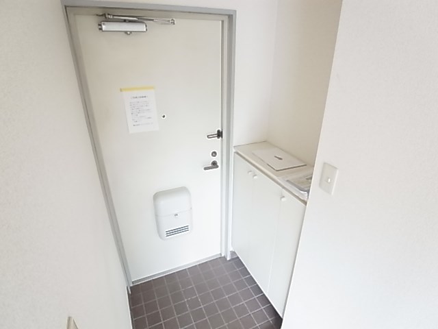 リバーサイド松戸 玄関