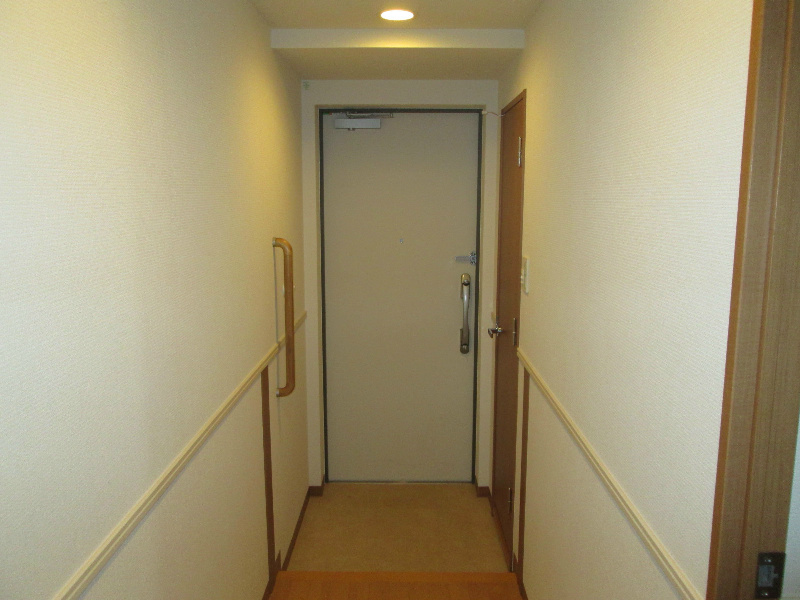 スペリオールパレス 玄関