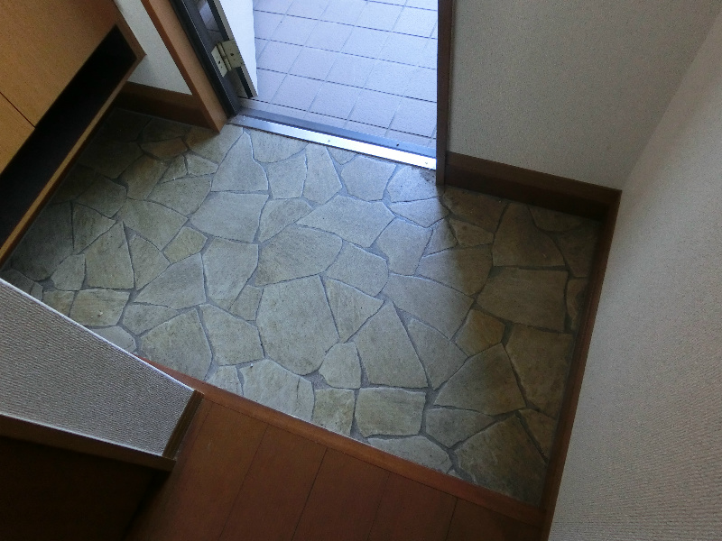 シャンドゥローズ 玄関