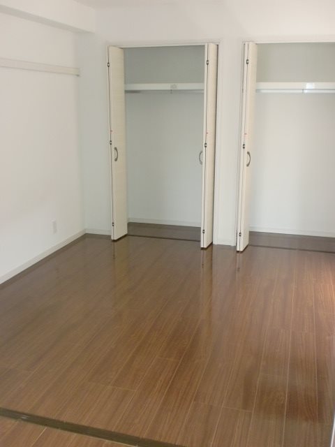 クレッシェンテ ベッドルーム