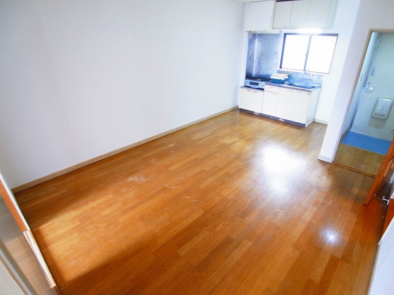 戸部コーポ リビング