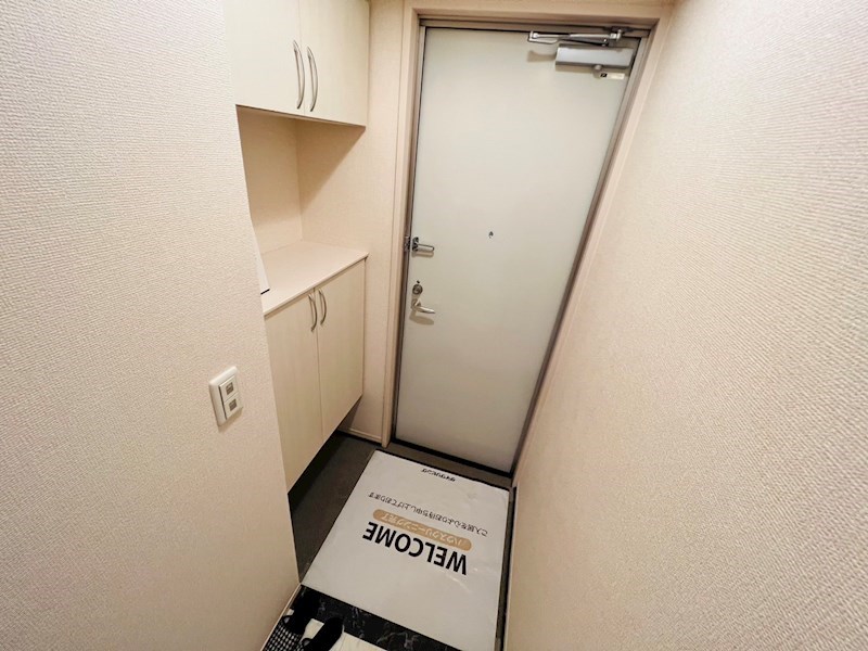 キューブ東松戸 玄関