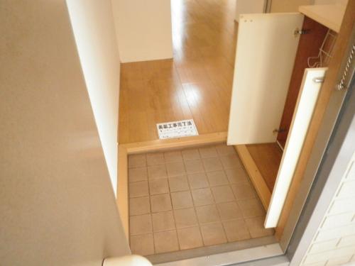 アネックス加賀屋 玄関