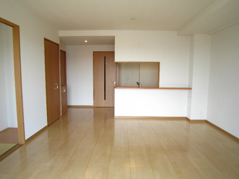 ディーレスティアりんくう羽倉崎 リビング