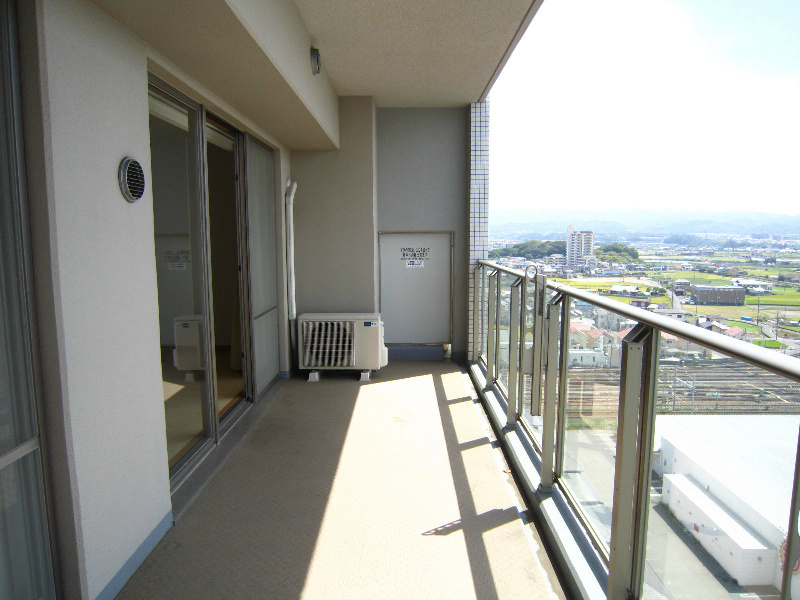 ディーレスティアりんくう羽倉崎 ベランダ