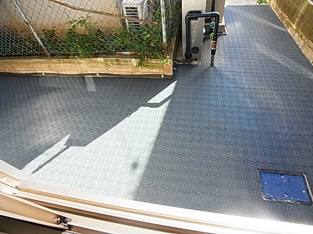 リブリ・クレヨン ベランダ