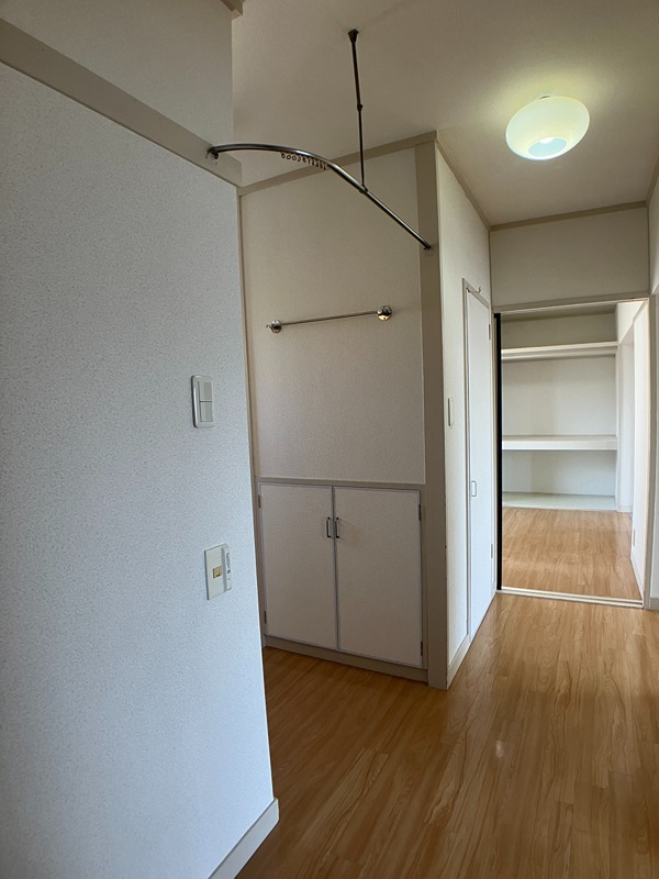 引地ビル 玄関