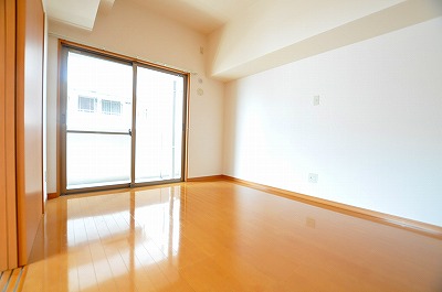 ラフィーネ小倉 ベッドルーム