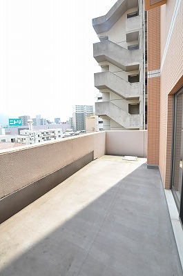 ラフィーネ小倉 ベランダ