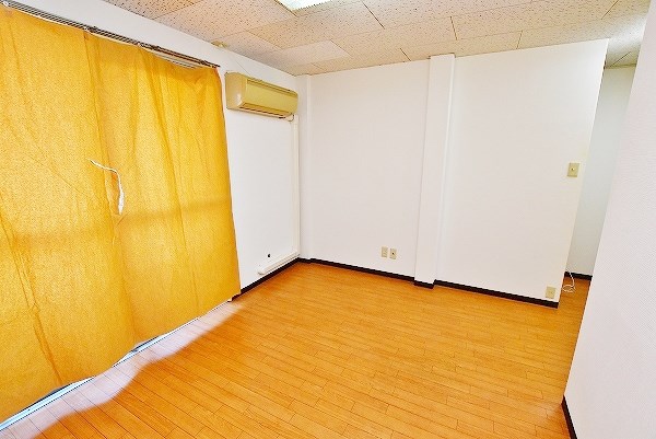 コーポラス旭　 ベッドルーム