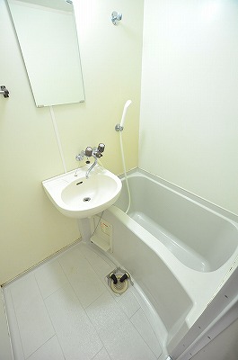 真鶴レジデンス 風呂画像