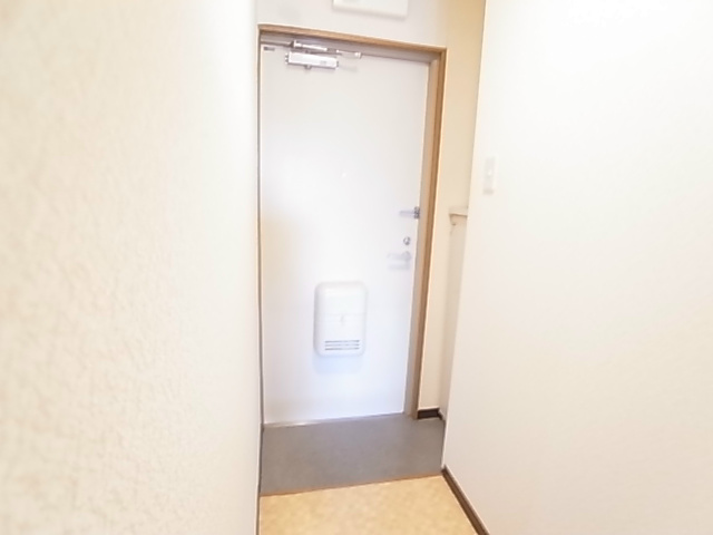 フローリアＴ 玄関