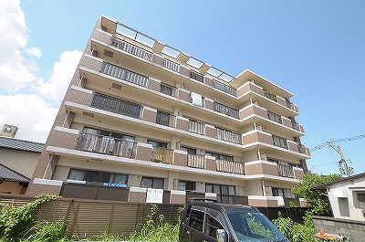 ラフィーヌ重住 201号室 外観