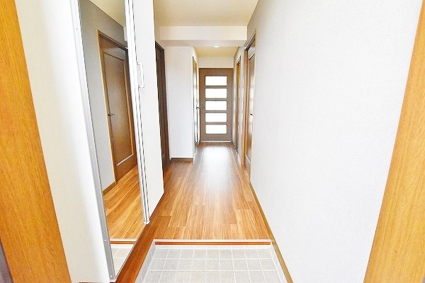 ラフィーヌ重住 玄関