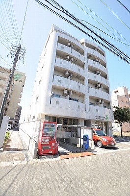 アグリード安部山 201号室 外観