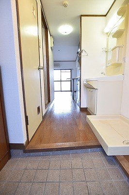 サンシティ大畠 玄関